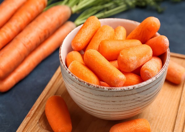 Không nên ăn quá nhiều cà rốt sẽ gây thừa beta-carotene